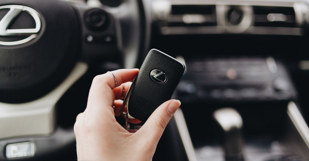 Honda car key fob — Burlington Locksmiths