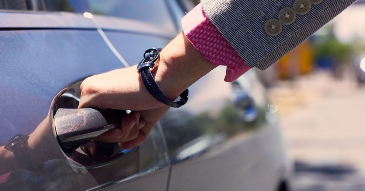 Vehicle Lockout Service — Burlington Locksmiths
