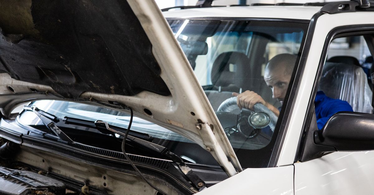 Auto Locksmith service — Burlington Locksmiths