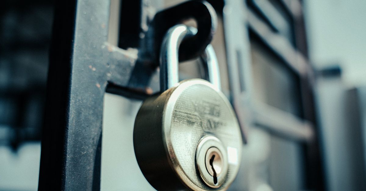 locksmith service technician — Burlington Locksmiths