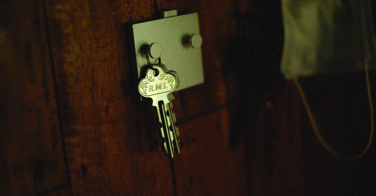 Business Lockouts and Emergency Commercial Locksmith Response — Burlington Locksmiths