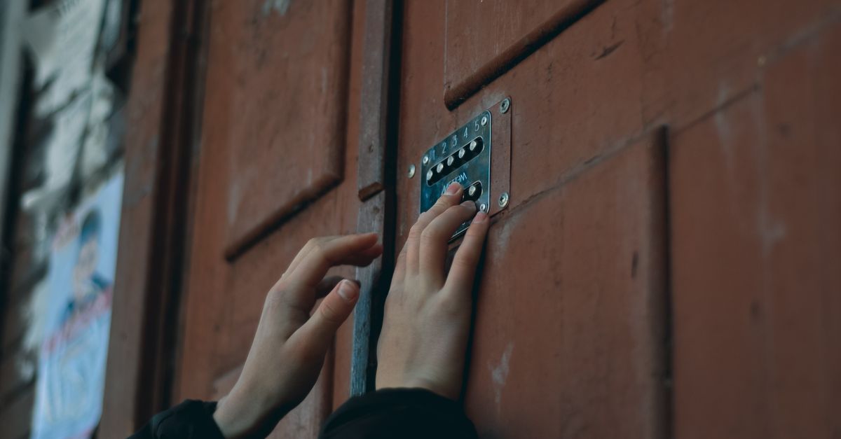 Access Control Installation: Keypads, Fobs, and Card Readers Explained — Burlington Locksmiths
